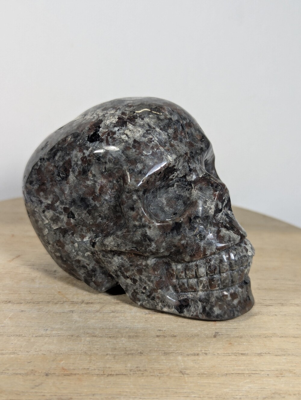 Skull Sodalite Syenite (trade name Yooperlite)